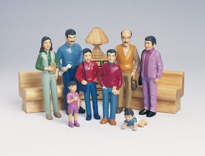 Pretend Play multicultural families (Brown Family) B04-136