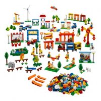 LEGO Education Community Starter Set 4646265 (1,907 Pieces) 9389