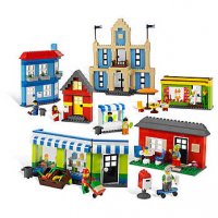 Lego Education Homeschool Building Community 991845