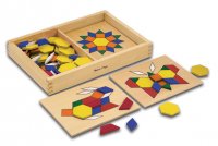 Pattern Blocks and Board 0029