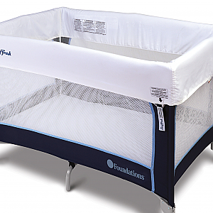 Snugfresh Celebrity Play Yard with Snugfresh Cover, Regatta 1456037