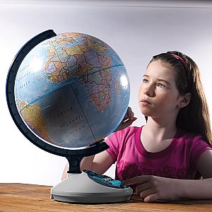 GeoSafari ® Talking Globe® EI-8895